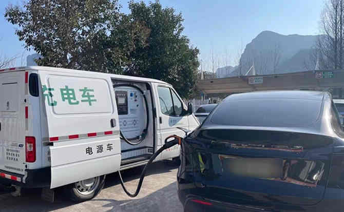 掇刀区汽车搭电