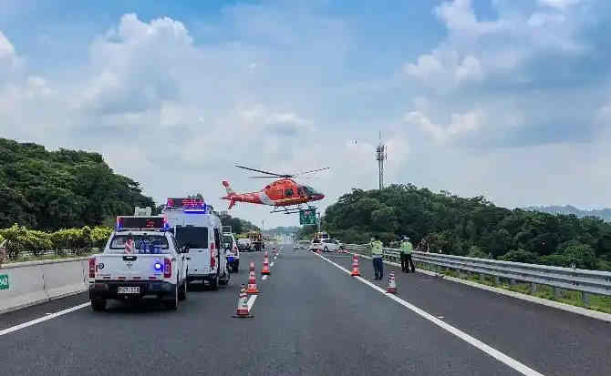 掇刀区高速公路汽车救援案例
